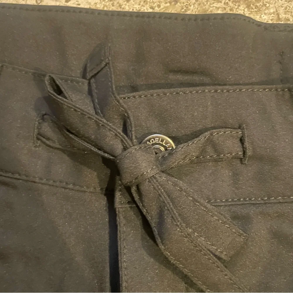 NWT Magellan Outdoors Woman’s Fish Gear Falcon Lake Short Drawstring Black - Picture 8 of 10